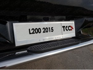 Защита заднего бампера овальная 120х60 мм с накладкой для Mitsubishi L200 № MITL20015-13
