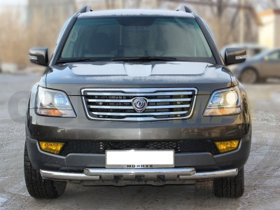 Защита переднего бампера 60 мм с накладками для Kia Mohave 2008-2016