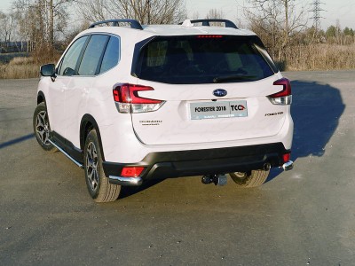 Защита задняя овальные длинные уголки 75х42 мм ТСС для Subaru Forester SK 2018-2021