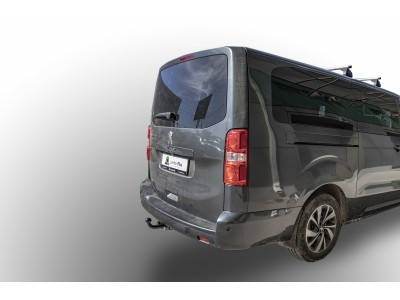 Фаркоп для Peugeot Traveller 2016-н.в., Toyota Proace 2016-н.в. с условно-съемным креплением шара (на 2 болтах)