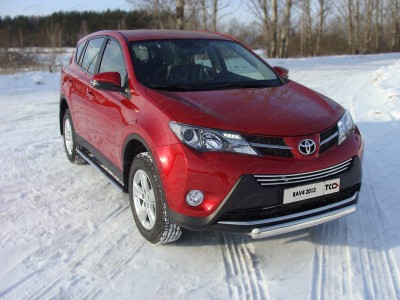 Защита переднего бампера овальная 75х42 мм ТСС для Toyota RAV4 2013-2015