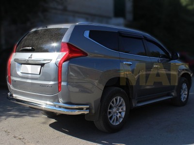 Защита задняя с уголками 76-43 мм для Mitsubishi Pajero Sport 2016-2020