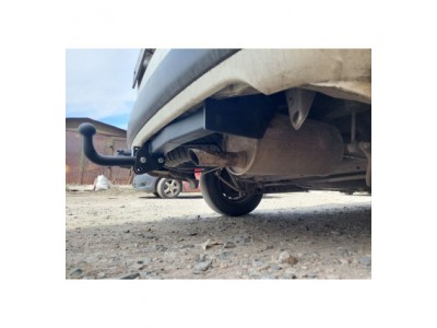 Фаркоп для Toyota Probox 2014-2020, Toyota Succeed 2014-2020, Mazda Familia Van 2018-н.в. крепление шара на двух болтах