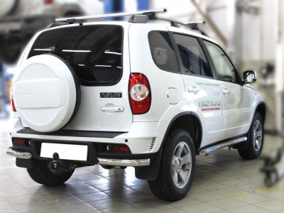Защита заднего бампера "уголки" d-60 Технотек для Chevrolet Niva 2009 – н.в.