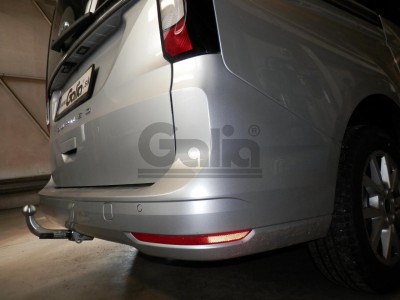 Фаркоп оцинкованный для Volkswagen Caddy 2020-н.в., Ford Tourneo Connect 2022-н.в. быстросъемное крепление шара