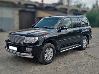 Обвод штатных порогов d-43 Технотек для Toyota Land Cruiser 100 1998-2007
