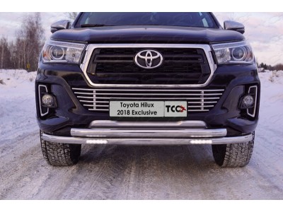 Решётка радиатора нижняя 12 мм ТСС для Toyota Hilux Exclusive 2018-2021