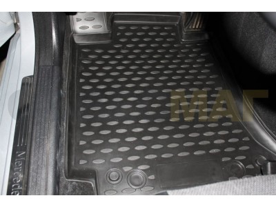 Коврики в салон полиуретан 4 штуки Element для Mercedes-Benz C-Class W204 2007-2015