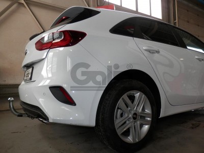Фаркоп оцинкованный для Kia Ceed хетчбек 5 дверей (CD) diesel AdBlue 2018-н.в. быстросъемное крепление шара