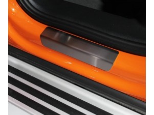 Накладки на задние пороги лист шлифованный 2 шт для Audi Q3 № AUDIQ319-09