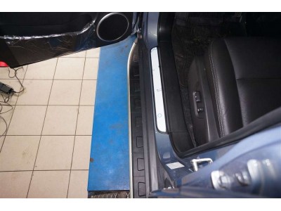 Пороги алюминивые Alyans Турция для BMW X4 2014-2018
