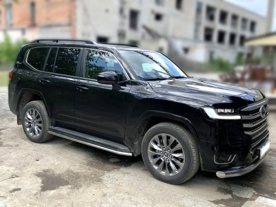 Пороги (обвод штатного порога) d-43 для Toyota Land Cruiser 300 2021 – н.в.
