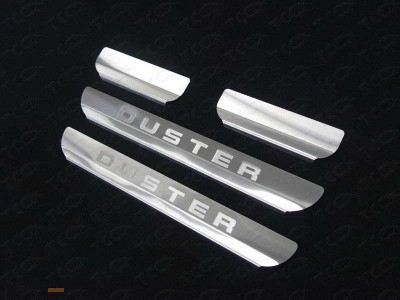 Накладки на пороги шлифованный лист надпись Duster ТСС для Renault Duster 2015-2021