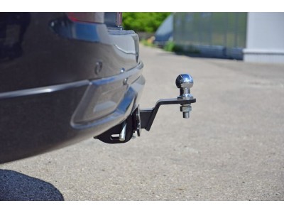 Фаркоп для Toyota Land Cruiser 200 Executive/Excalibur 2016-2018 съемное крепление шара под американский квадрат