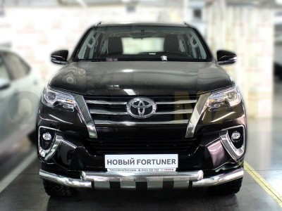 Защита переднего бампера Shark 76 мм для Toyota Fortuner 2017-2020
